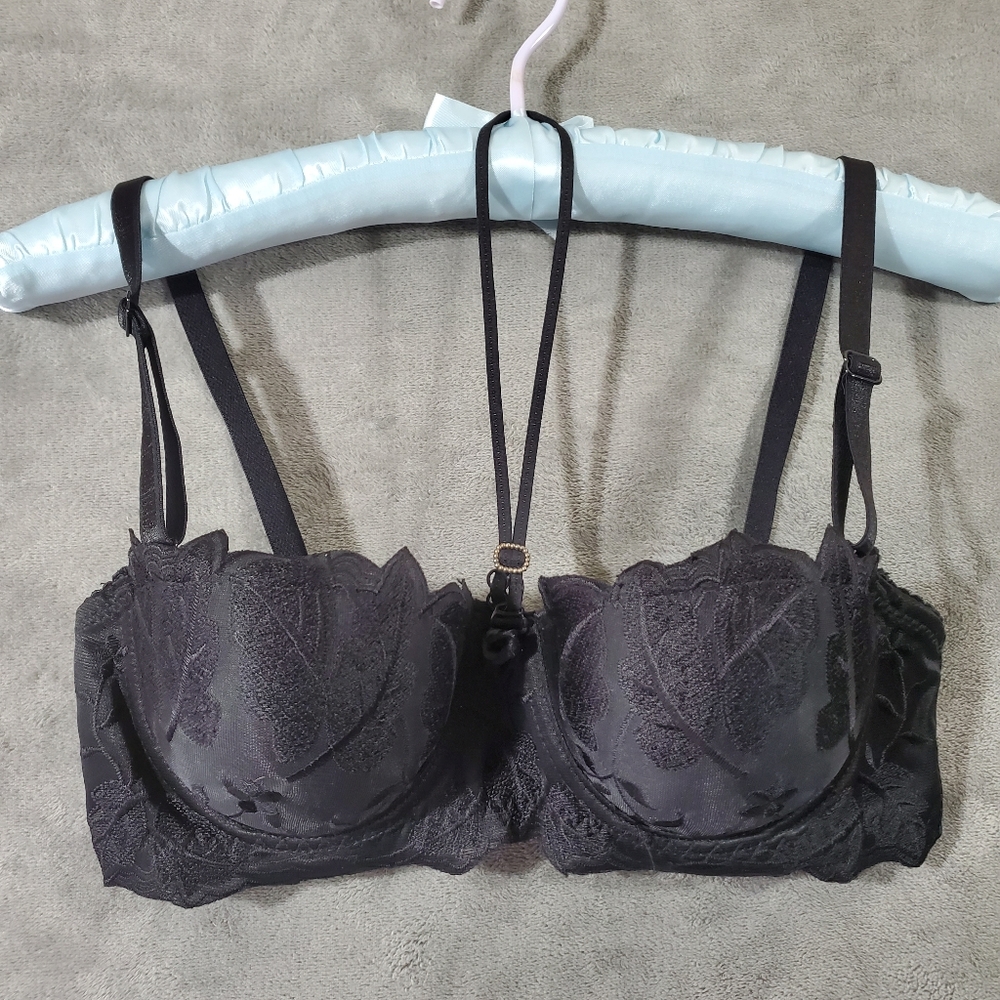Convertible Bra Black Size 34A